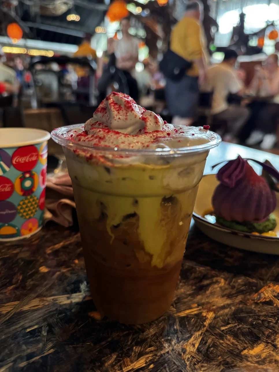 Bowl de carne com hash de batata doce e boba pearls no Satu'li Canteen, Pandora, Walt Disney World